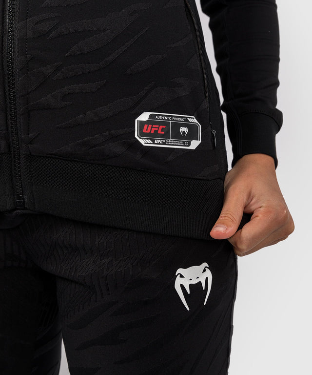 Felpa Venum UFC Fusion da donna Authentic Fight - Nero