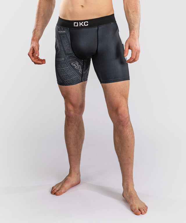 Venum Compression Shorts Karate Combat – Black/Grey
