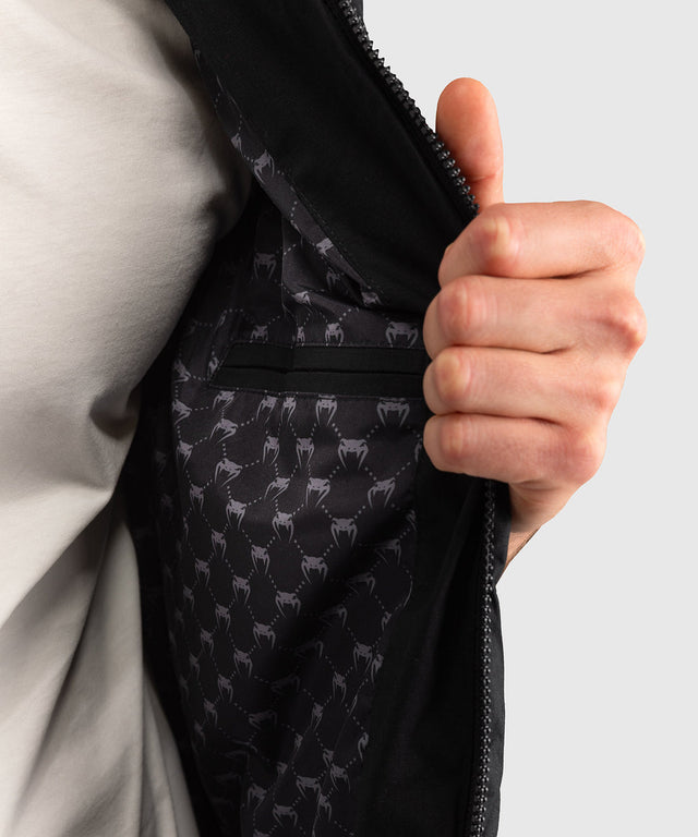 Venum Bodywarmer Attack Urban Gi Down - Black