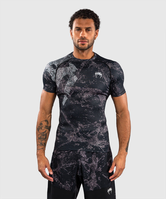 Venum Rashguard Rage & Workout Short Sleeves – Black/Grey