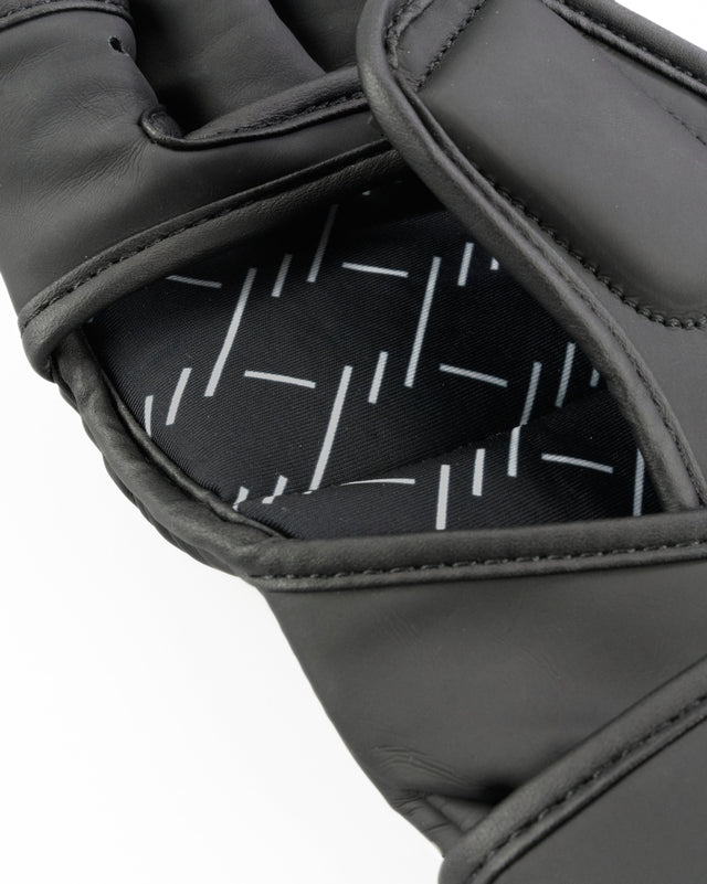 Caged MMA gloves Shadow - Matte Black