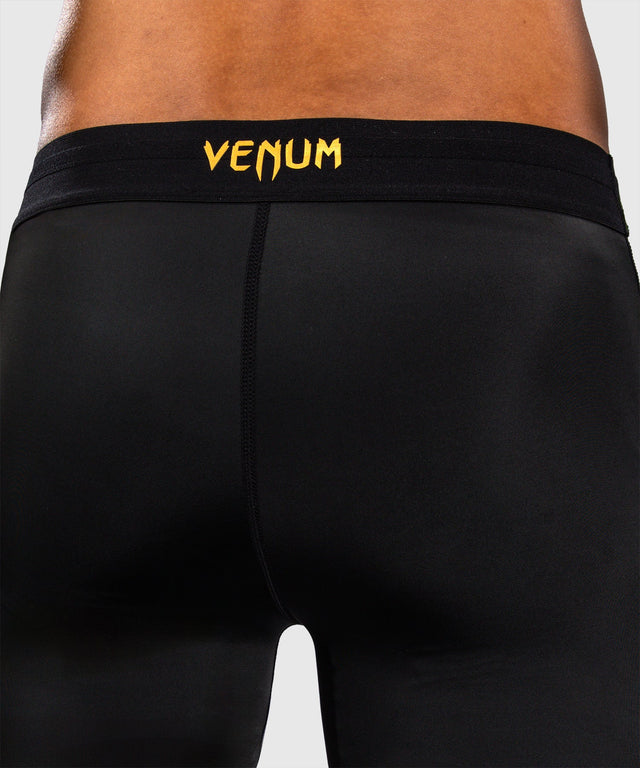 Venum Compression shorts G-Core – Black/Gold