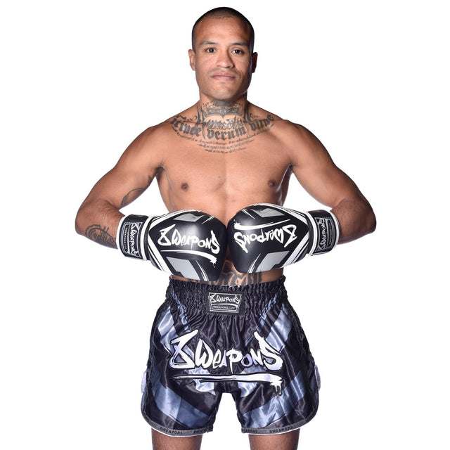 8 WEAPONS Muay Thai Shorts Shift – Black Mat