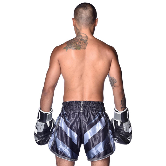 8 WEAPONS Muay Thai Shorts Shift – Black Mat