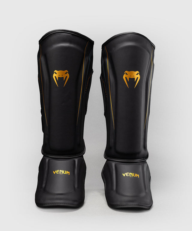 Venum Streamline Shin guards – Black/Gold