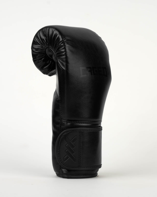 Caged Core Boxing Gloves - Black/Black
