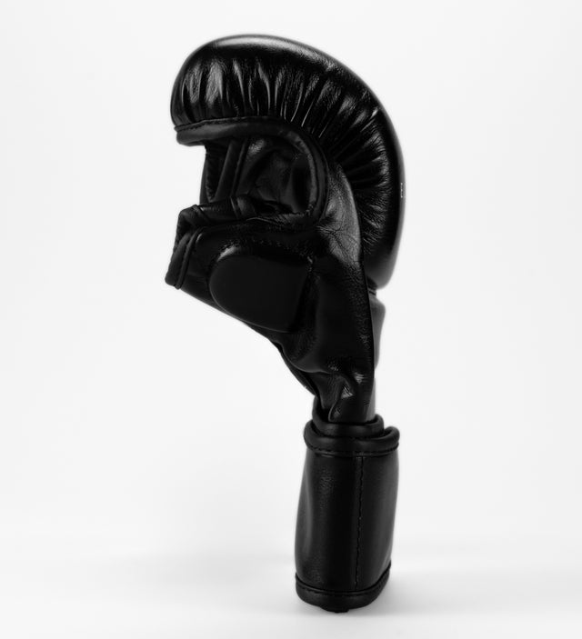 Elevate MMA Sparring Gloves Prime - Black/White
