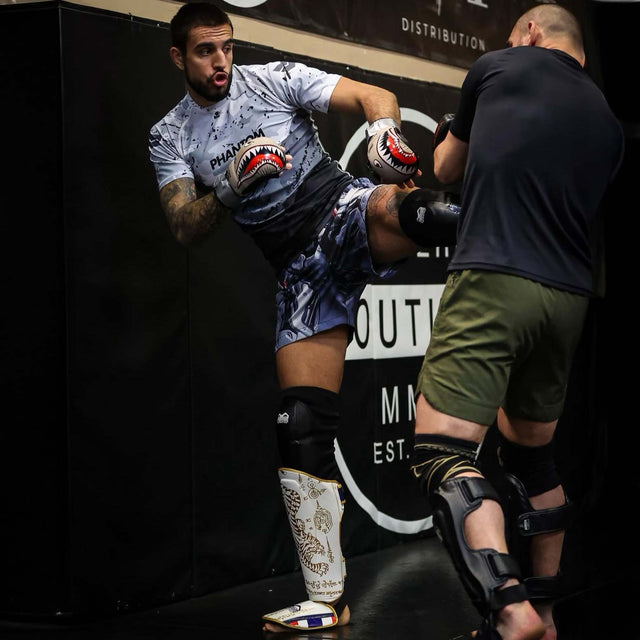 Phantom Athletics MMA Shorts FUSION-R – Robotic