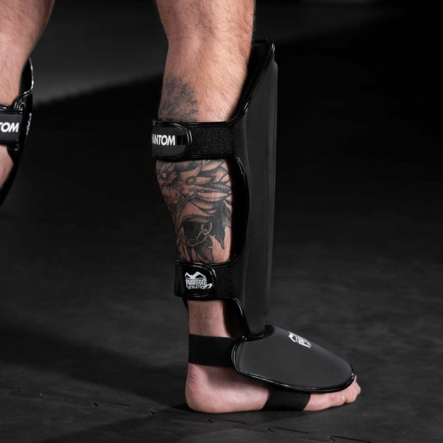 Phantom Athletics Shin guards APEX Striking – Black/Grey
