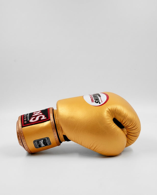 Twins Boxing Gloves BGVL3 Air - Gold/Black