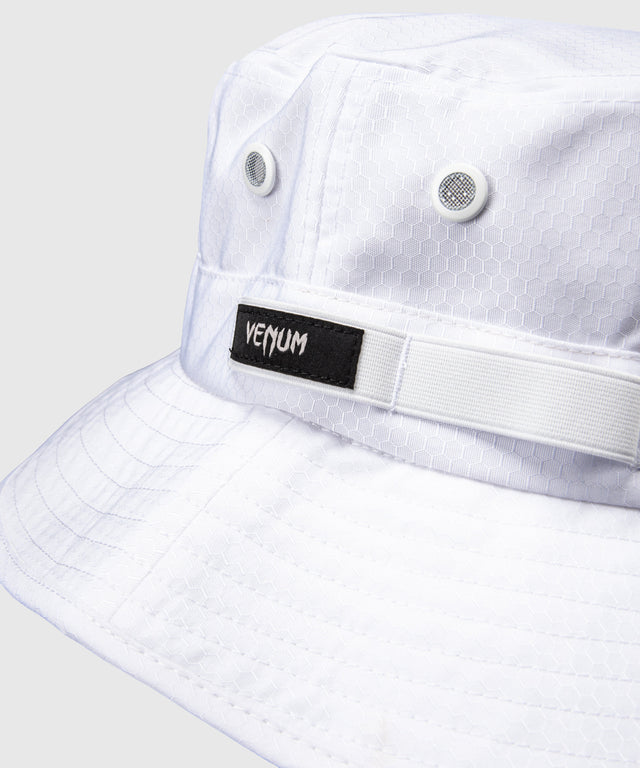 Venum Pet Lineup – White/Black