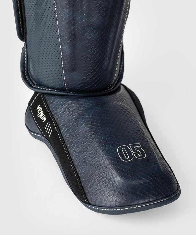 Venum Kickboxing Shin Guards Impact Evo Scales - Midnight Blue