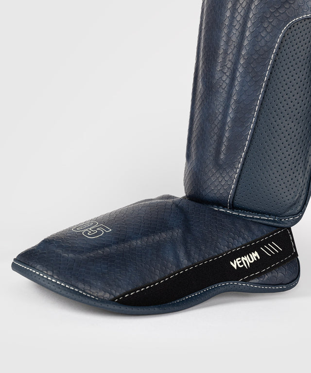 Venum Kickboxing Shin Guards Impact Evo Scales - Midnight Blue