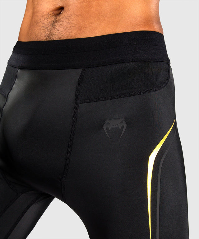 Venum Compression shorts G-Core – Black/Gold