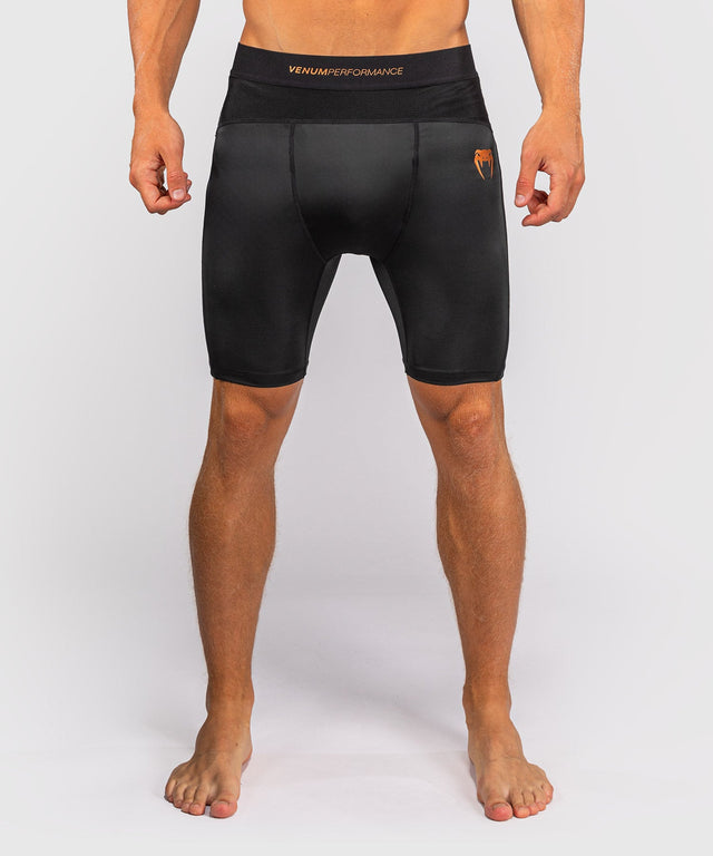 Venum G-Fit Revolution Kompressionsshorts G-Fit Vale Tudo-shorts – Svart/Koppar