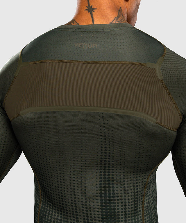 Venum Stealth Rashguard Long Sleeve – Khaki/Army Green
