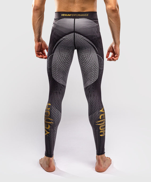 Spodenki kompresyjne Venum Galactic 3.0 – Czarne/Złote