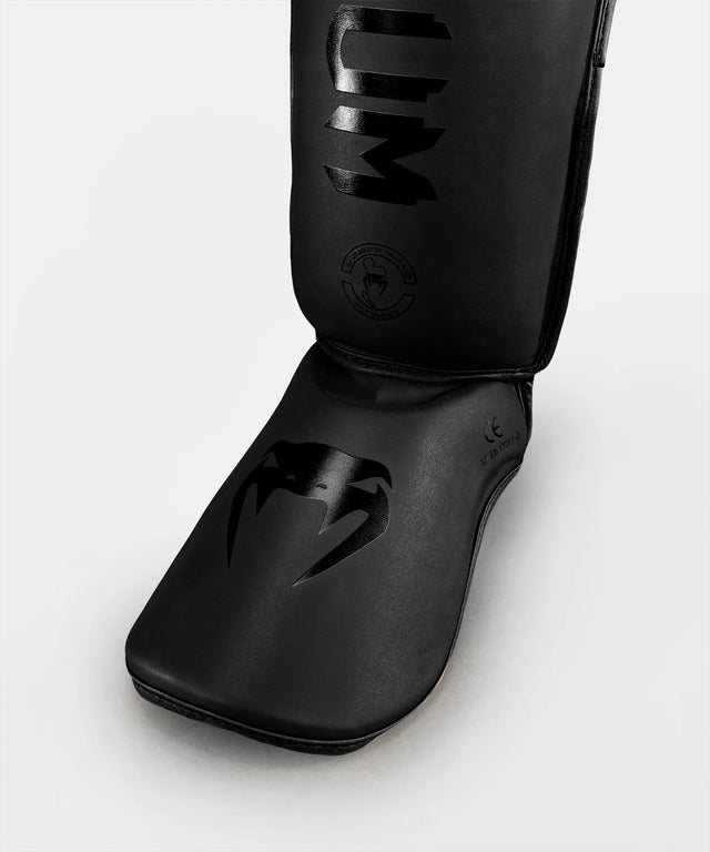 Venum Shin guards Kickboxing Challenger – Black