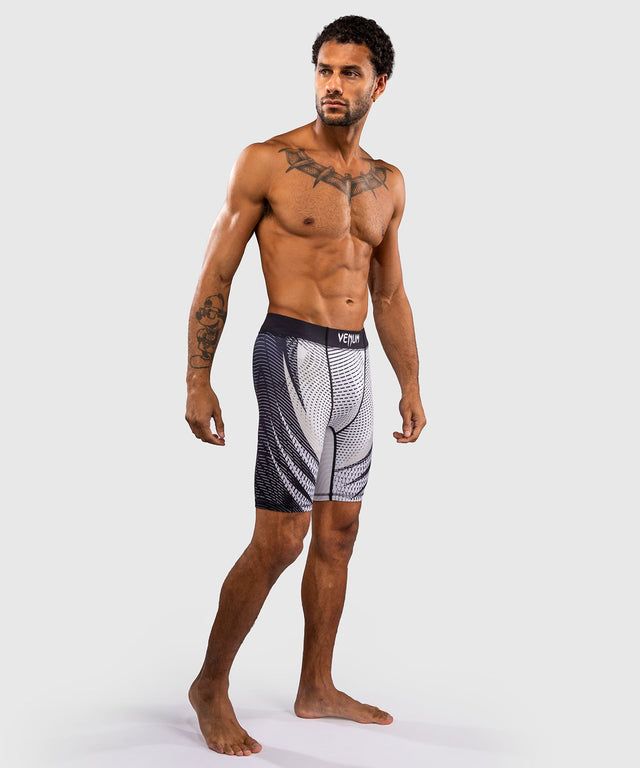Venum Compression Shorts Galactic 3.0 – Off-white/Black