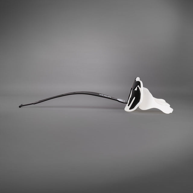 Venum Elite Mouthguard – White/Black