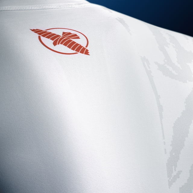 Hayabusa Apex Long-Sleeve Rash Guard - Off-White