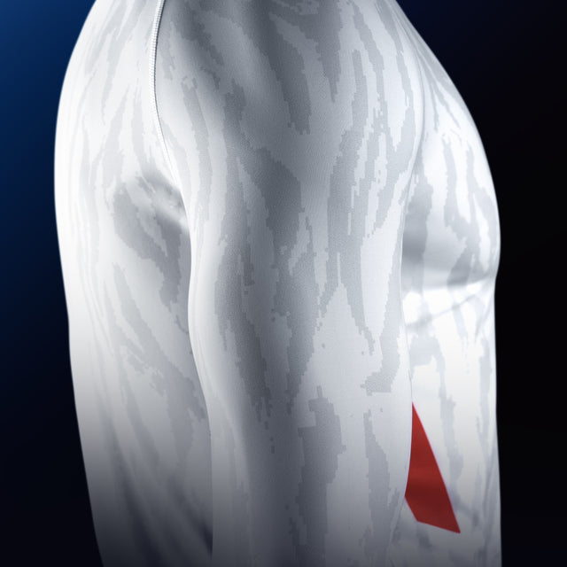 Hayabusa Apex Long-Sleeve Rash Guard - Off-White