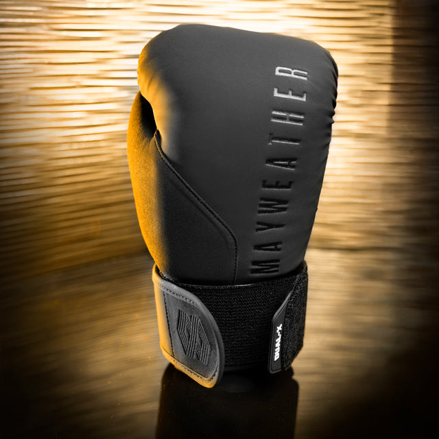 Hayabusa x Mayweather Boxing Gloves Champ - Black/Black