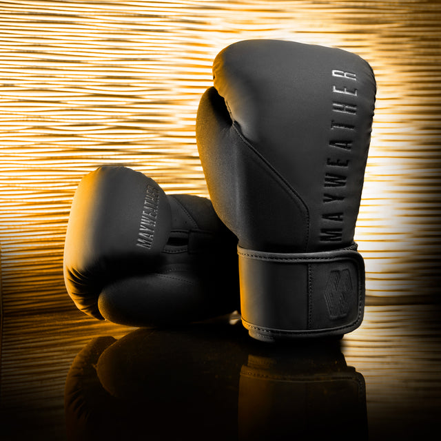 Hayabusa x Mayweather Boxing Gloves Champ - Black/Black