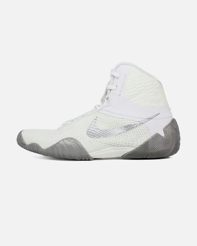 Nike Tawa Wrestling Shoes – White/Silver