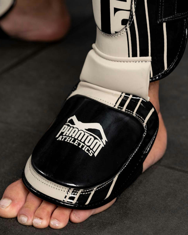 Phantom Athletics Skinnebensbeskyttere APEX Hybrid – Sand
