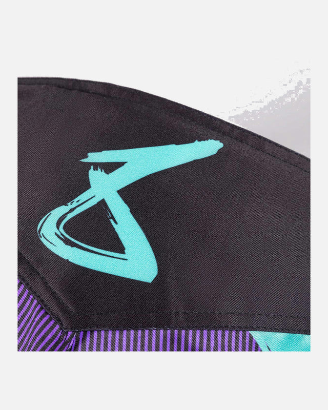 8 WEAPONS MMA Shorts Shift – Cyber