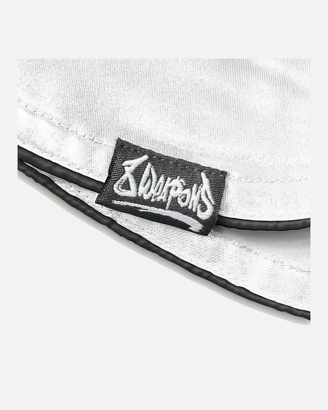 8 WEAPONS Muay Thai Shorts Mongkol – White/Black