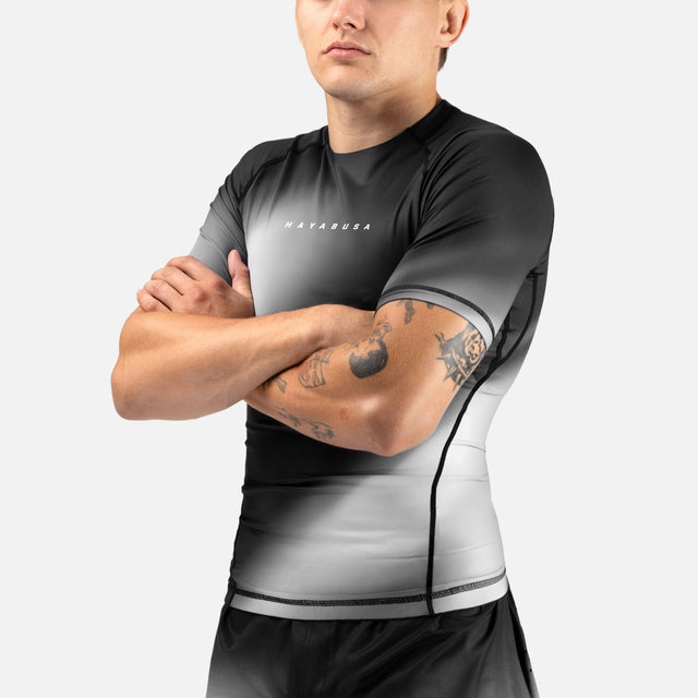 Hayabusa Rashguard Apex Nova Short Sleeves – Grey