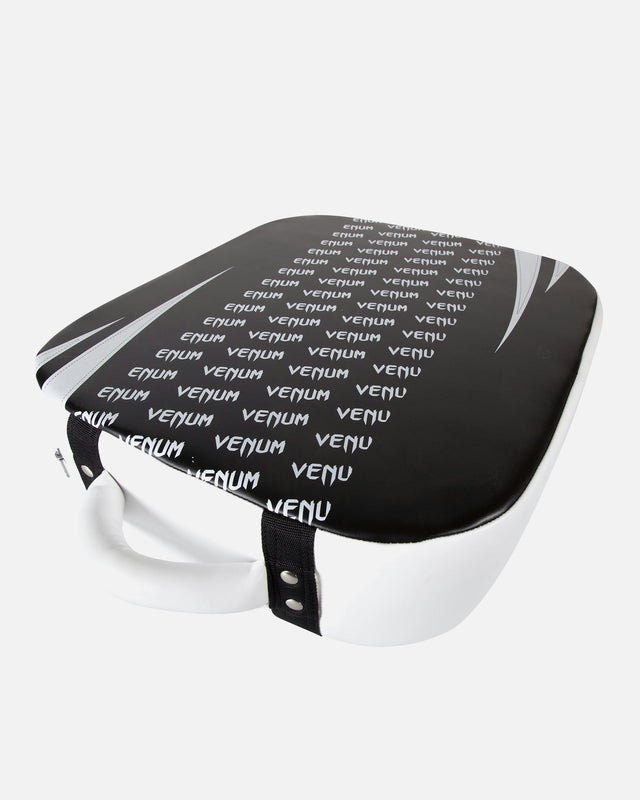 Venum Kick & Punch Pads Absolute – Black/White