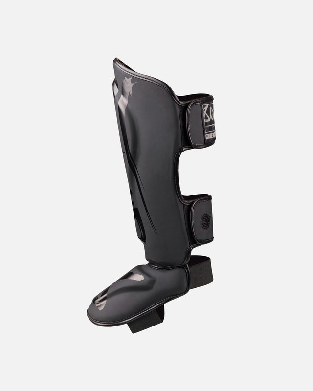 8 WEAPONS Shin guards Unlimited 2.0 – Black