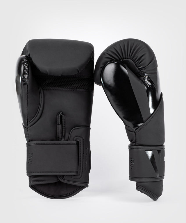 Venum Boxing gloves Challenger 4.0 - Black/Black - Boxing gloves