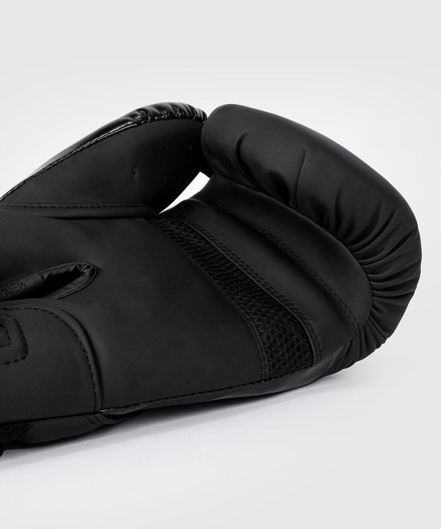 Venum Boxing gloves Challenger 4.0 - Black/Black - Boxing gloves