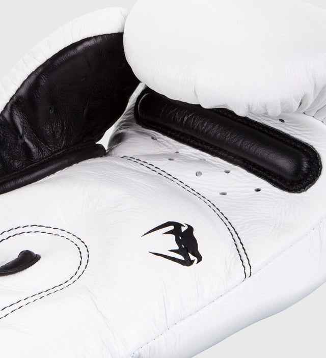 Venum Boxing gloves Giant 3.0 - White/Black - Boxing gloves