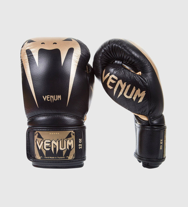 Venum Boxing gloves Giant 3.0 - Black/Gold - Boxing gloves