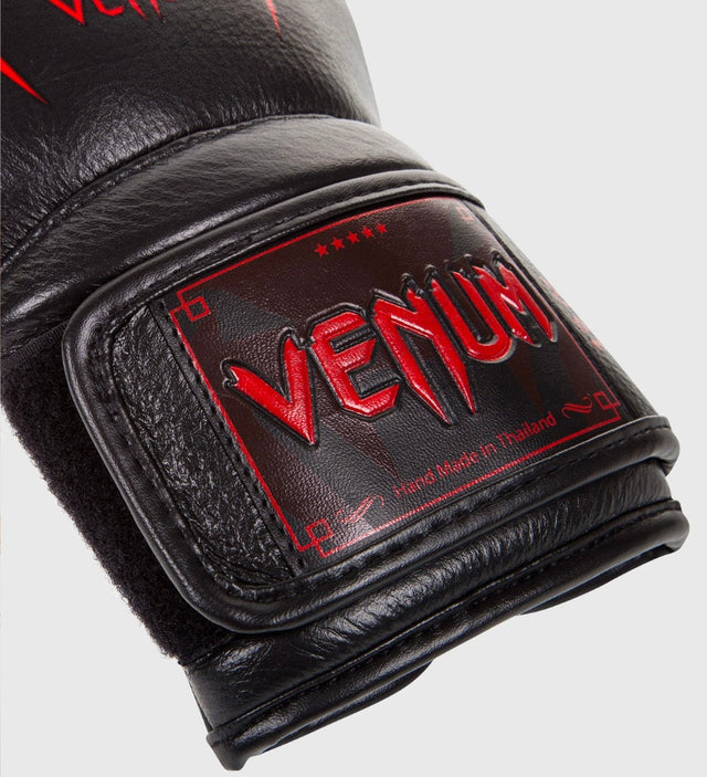 Venum Boxing gloves Giant 3.0 - Black/Red - Boxing gloves