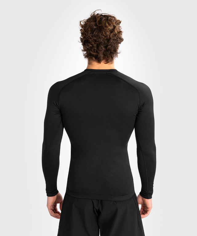 Venum Rashguard Contender Long Sleeves – Black/White – Rashguard