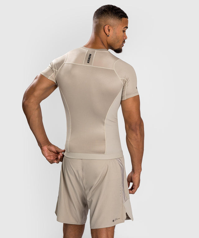 Venum Rashguard G-Fit Air Short Sleeves – Sand – T-shirt