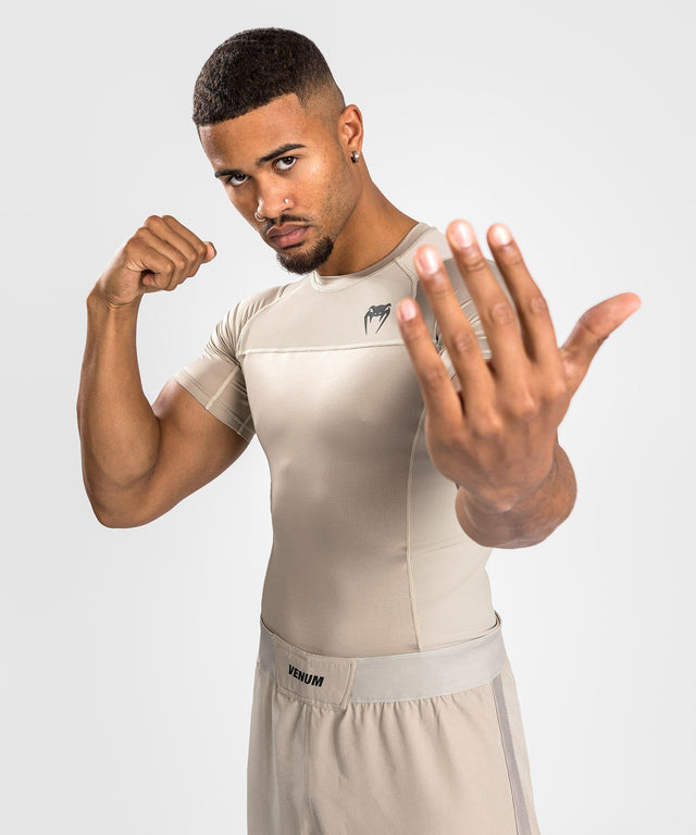 Venum Rashguard G-Fit Air Short Sleeves – Sand – T-shirt