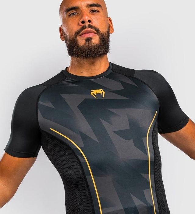 Venum Rashguard Razor Short Sleeves - Black/Gold - Rashguard