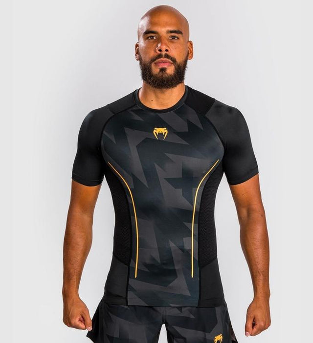 Venum Rashguard Razor Short Sleeves - Black/Gold - Rashguard