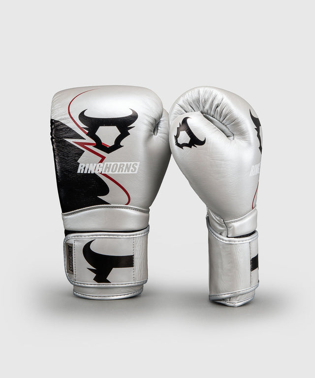 Ringhorns Charger by Venum Boxing gloves – Silver/Black