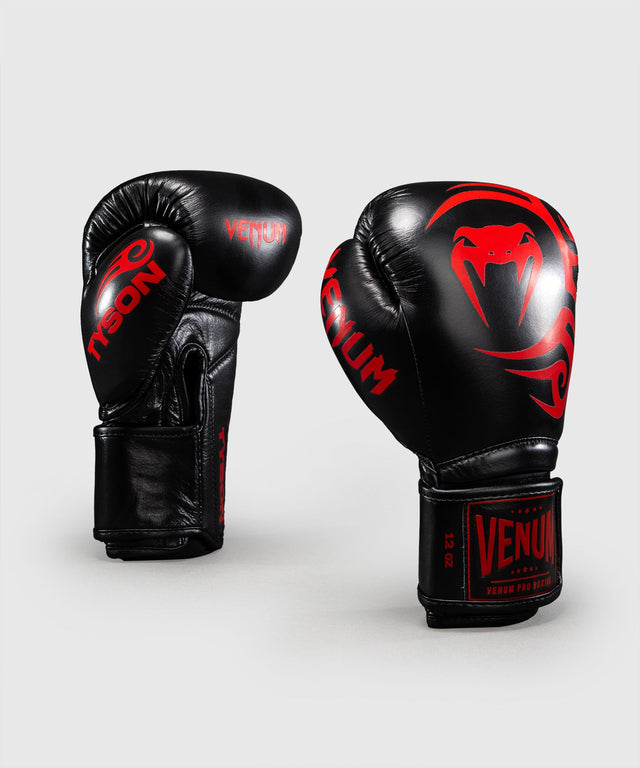Venum x Mike Tyson Boxing gloves Giant 2.0 - Black/Red