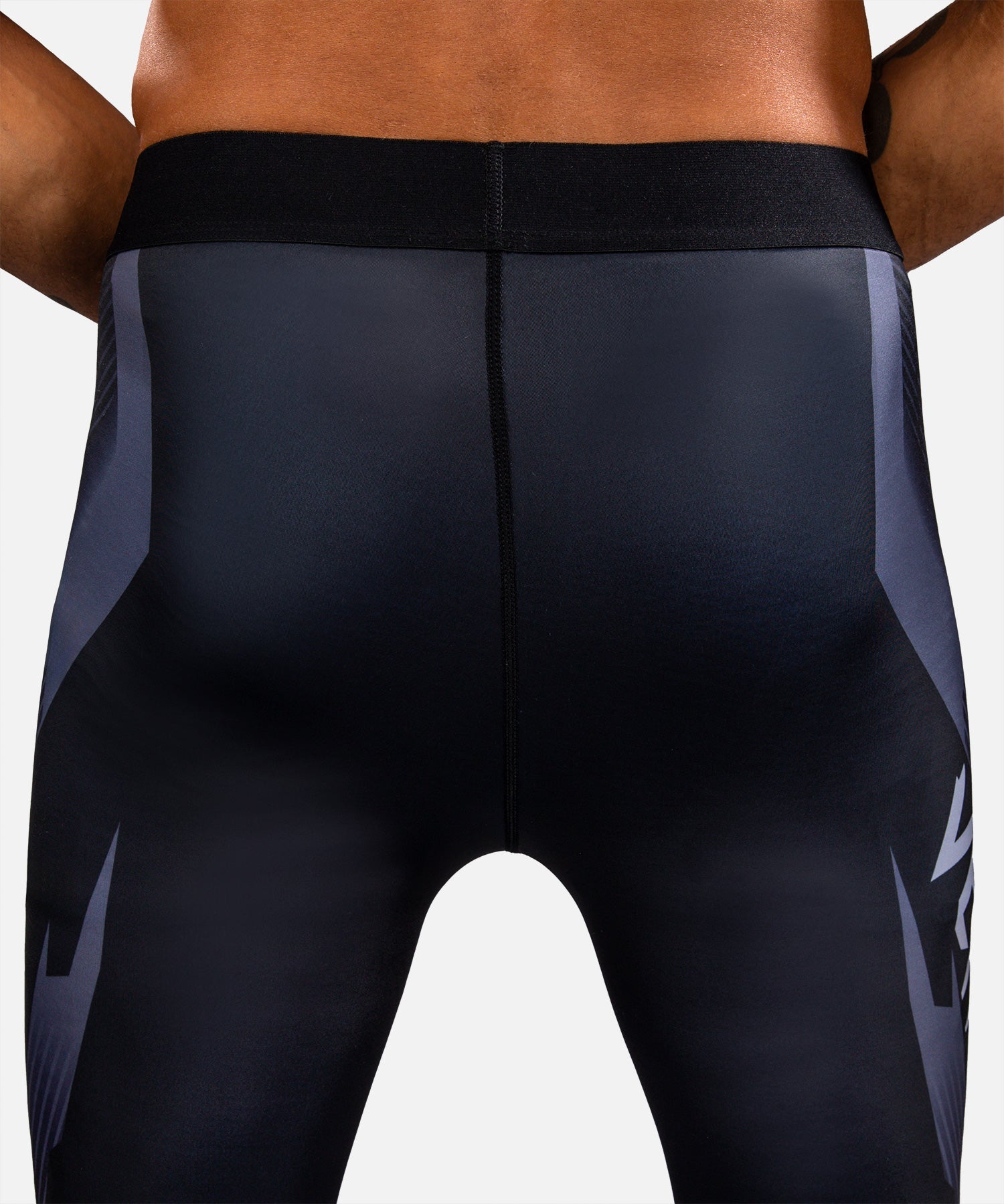 Venum Compression Shorts No-Gi 6.0 – Black/Grey