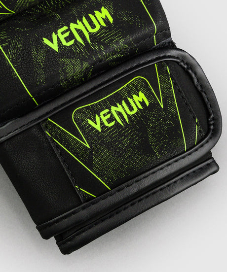 Venum Amazonia Reborn MMA-Handschuhe – Schwarz/Grün