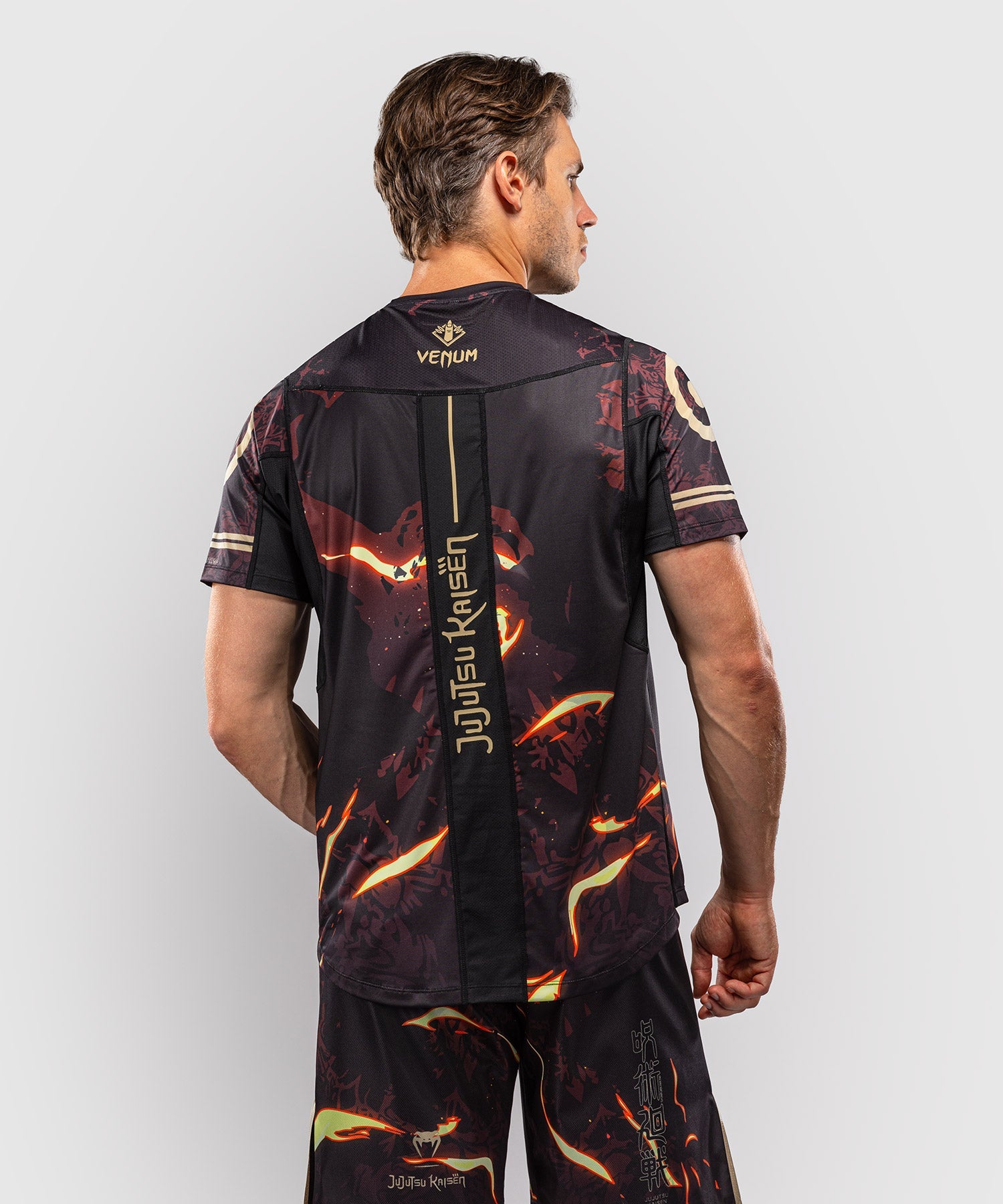 Venum T-Shirt x Jujutsu Kaisen Sukuna - Zwart/Lichtbeige